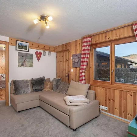 Chalet Chalet D'arbi Sauna Chalet Perfect For Families